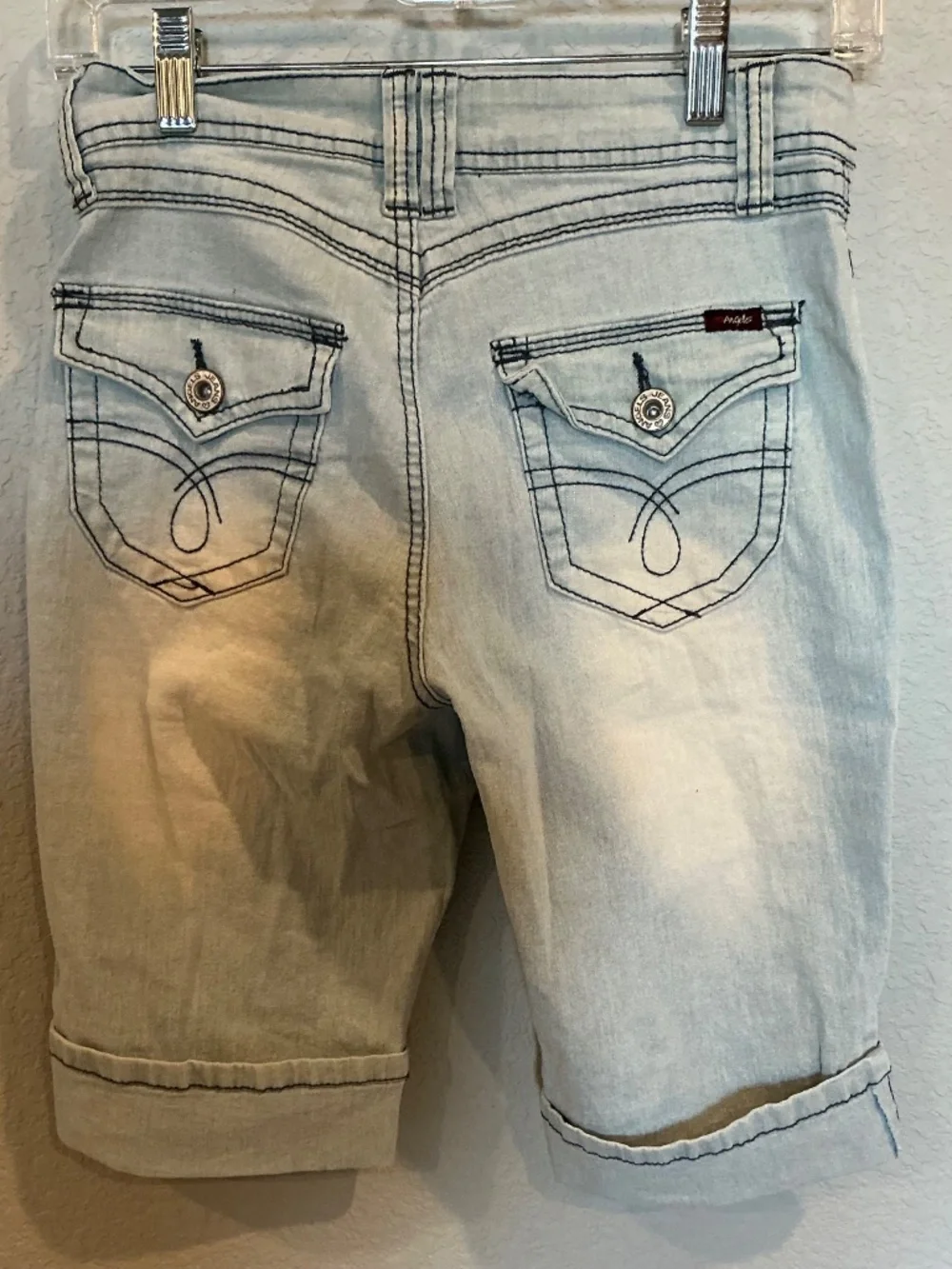 Capris - Picture 6 of 6